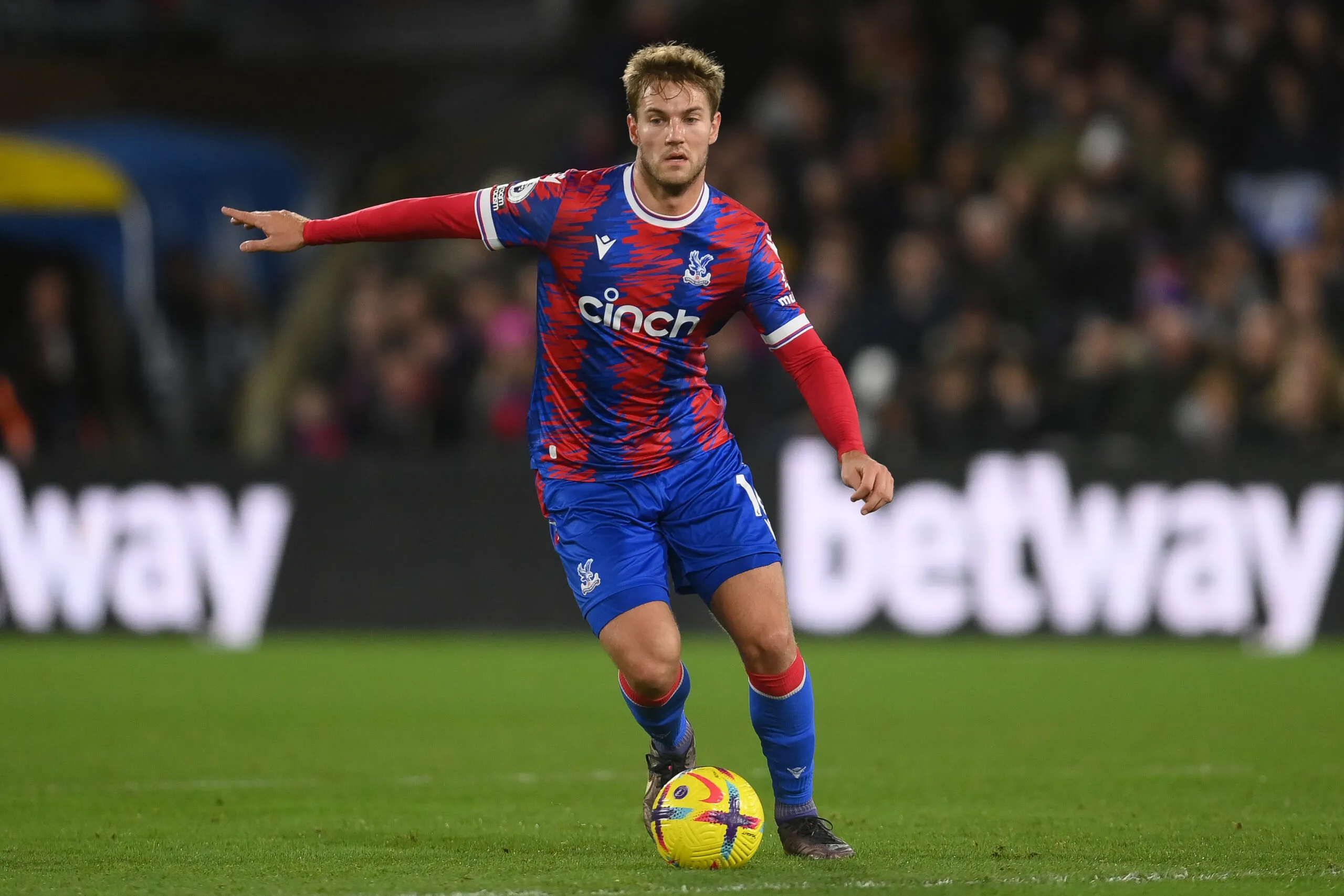 Joachim Andersen – Bộ não triển khai bóng từ tuyến dưới của Crystal Palace